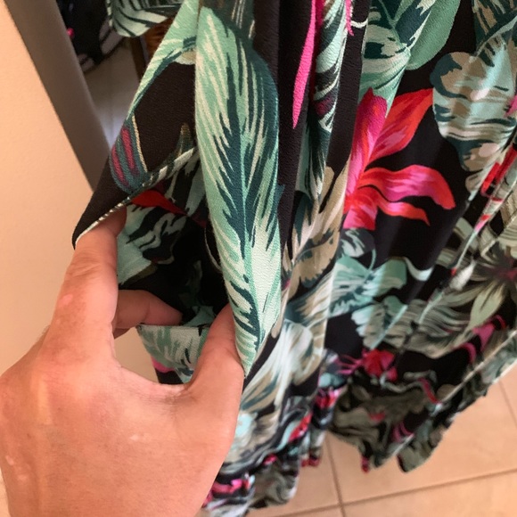 Long sleeved full length dress with pockets - Picture 5 of 5